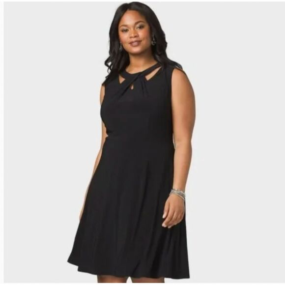 Jones Studio Twist Neck Little Black Dress Classic LBD Fit & Flare Size 4‎ - Picture 1 of 8